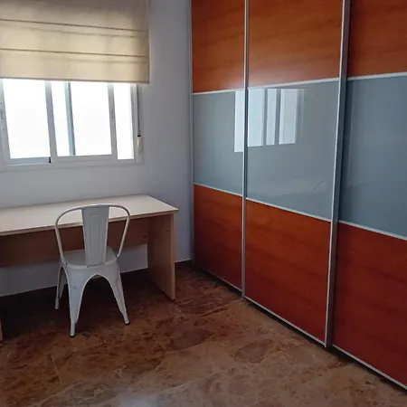 Renfe Apartment *